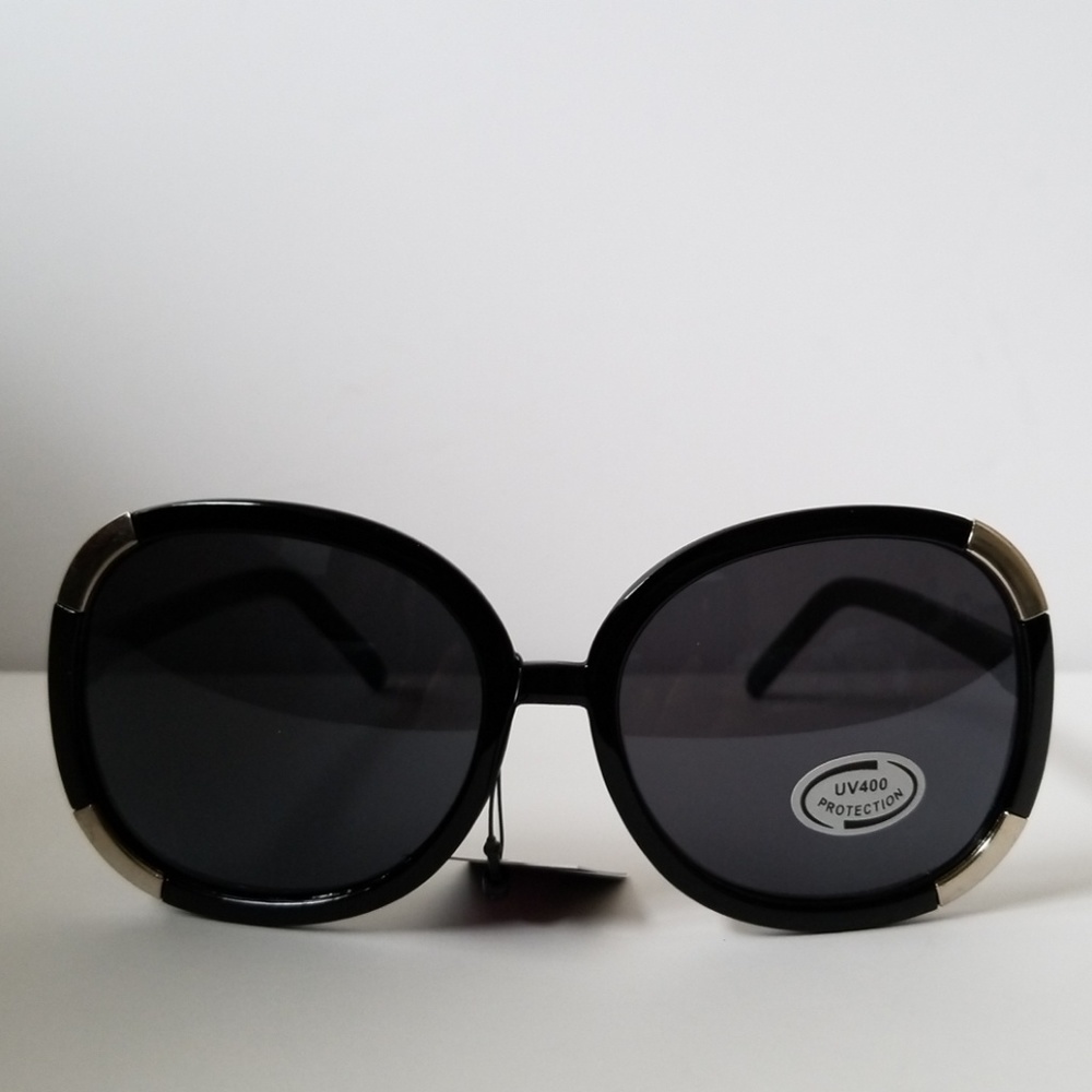 Womens black & pink sunglasses